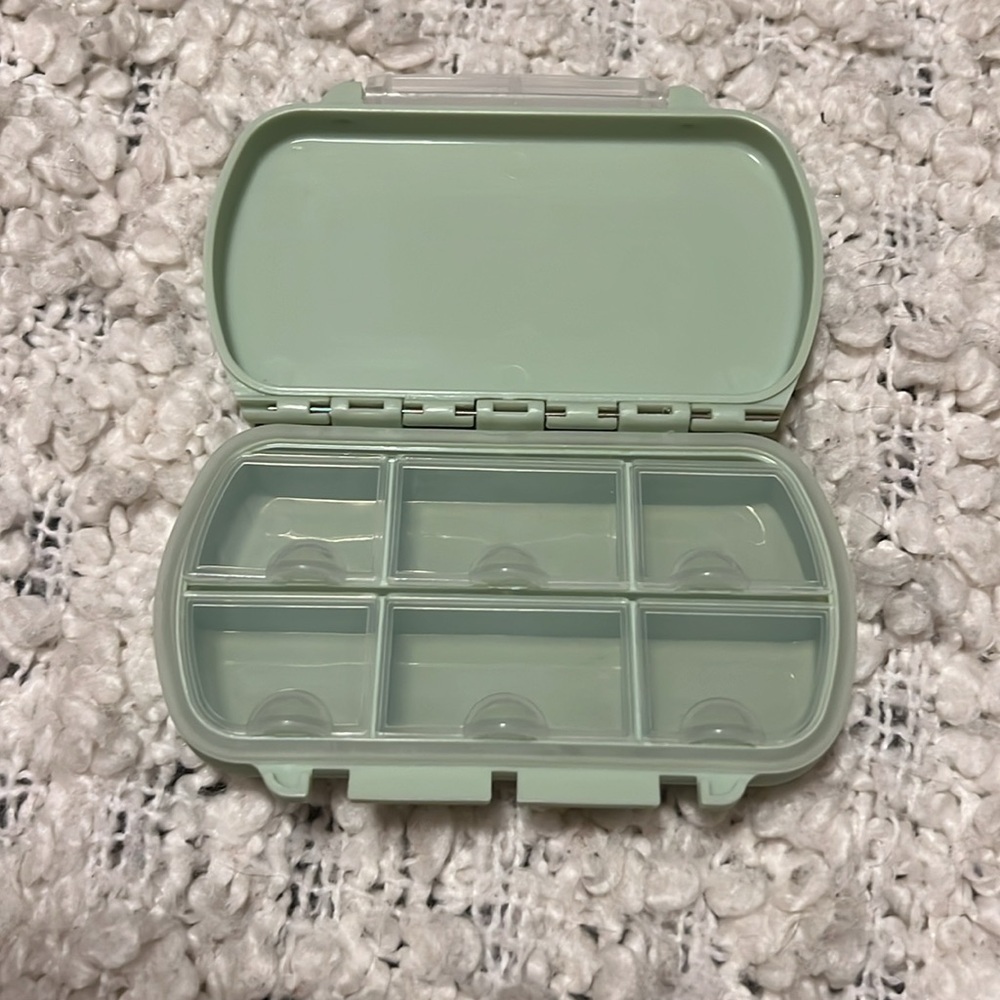 Sephora Collection large supplement case